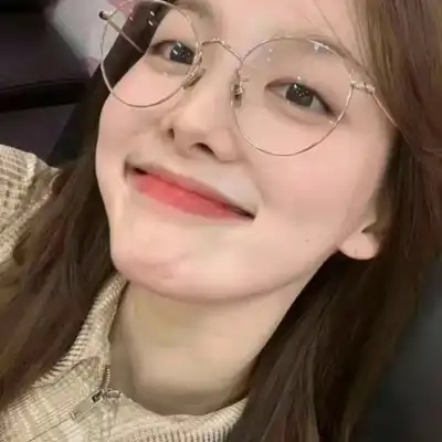杨芷晴